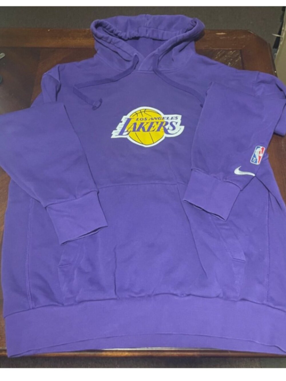 Share Nike Men’s La Los Angeles Lakers Hoodie Medium